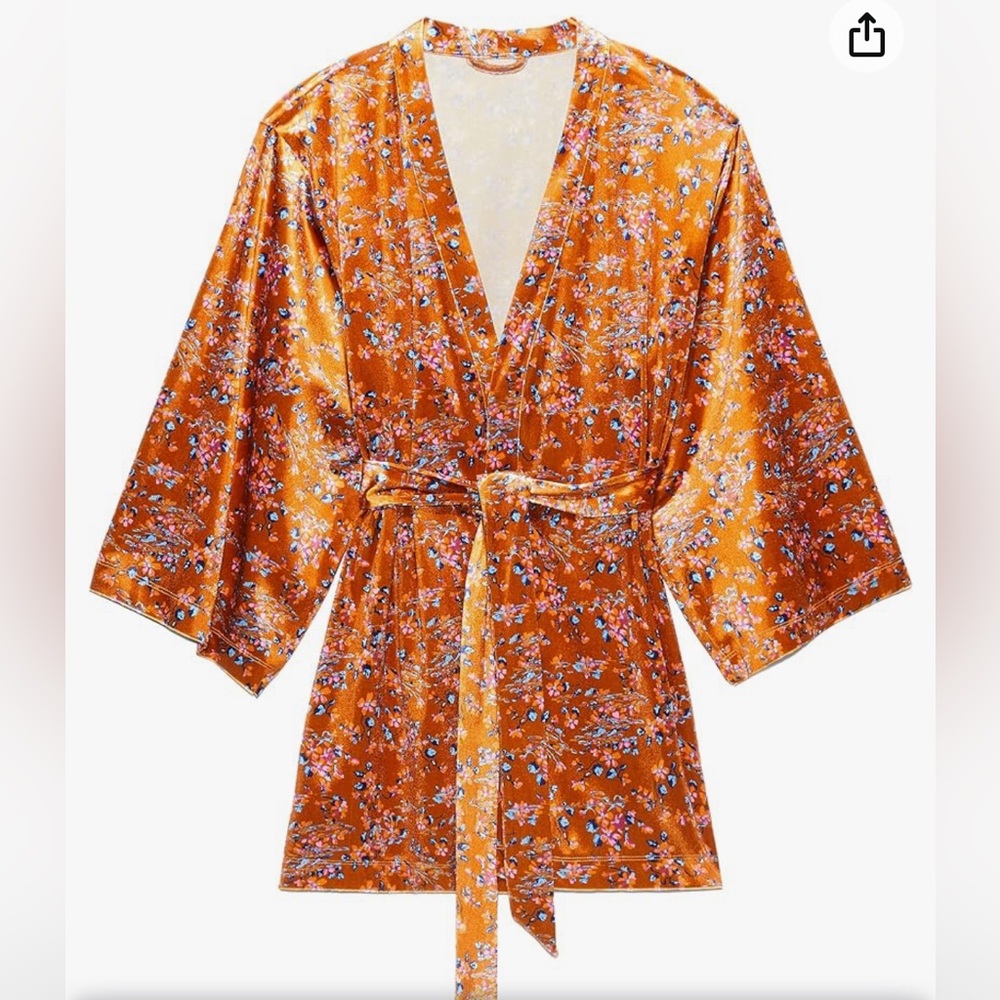 NWOT Savage X womens Psychedelic Velvet Short Robe